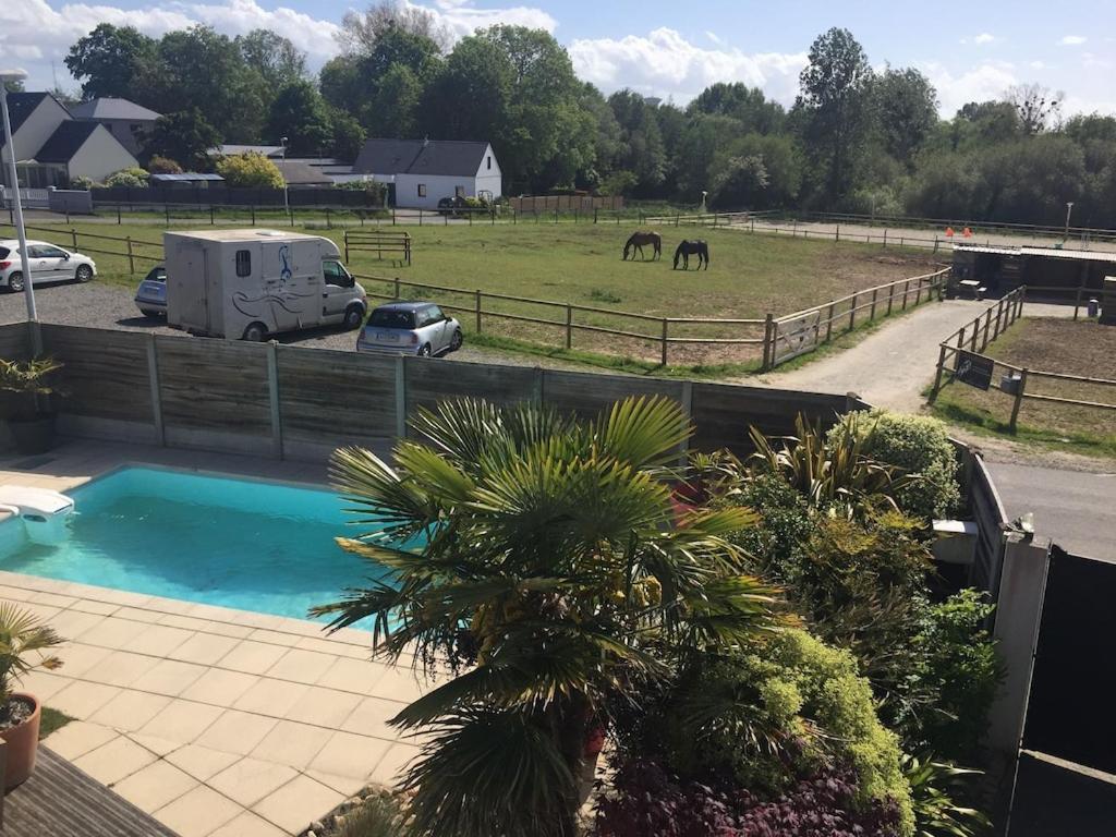 Maison Moderne Avec Piscine Chauffee Dans La Baie Du Mont St Michel 200M2 Yquelon Dış mekan fotoğraf